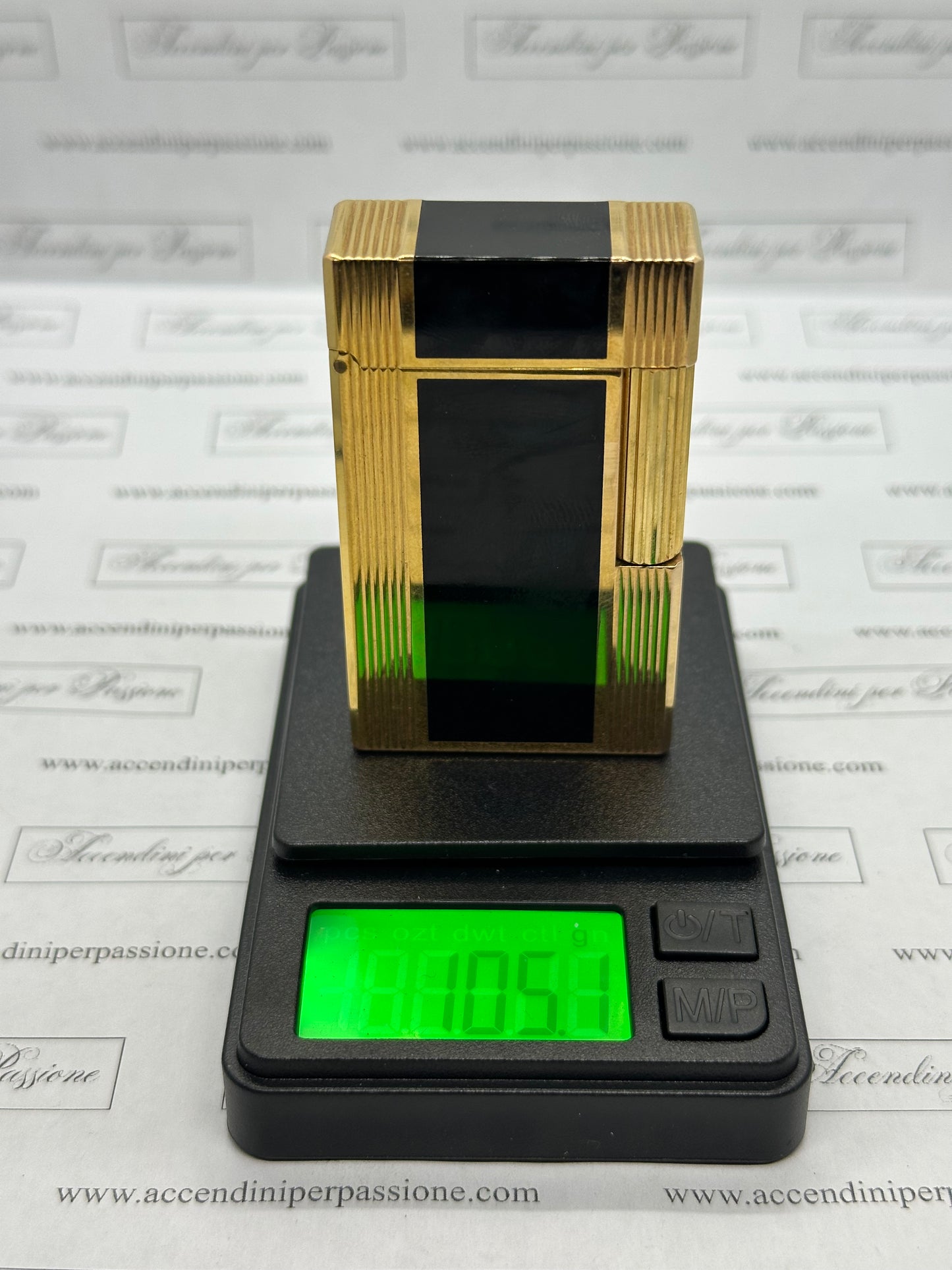 S.T. Dupont Linea 1 – Placcato Oro & Lacca di Cina Nera