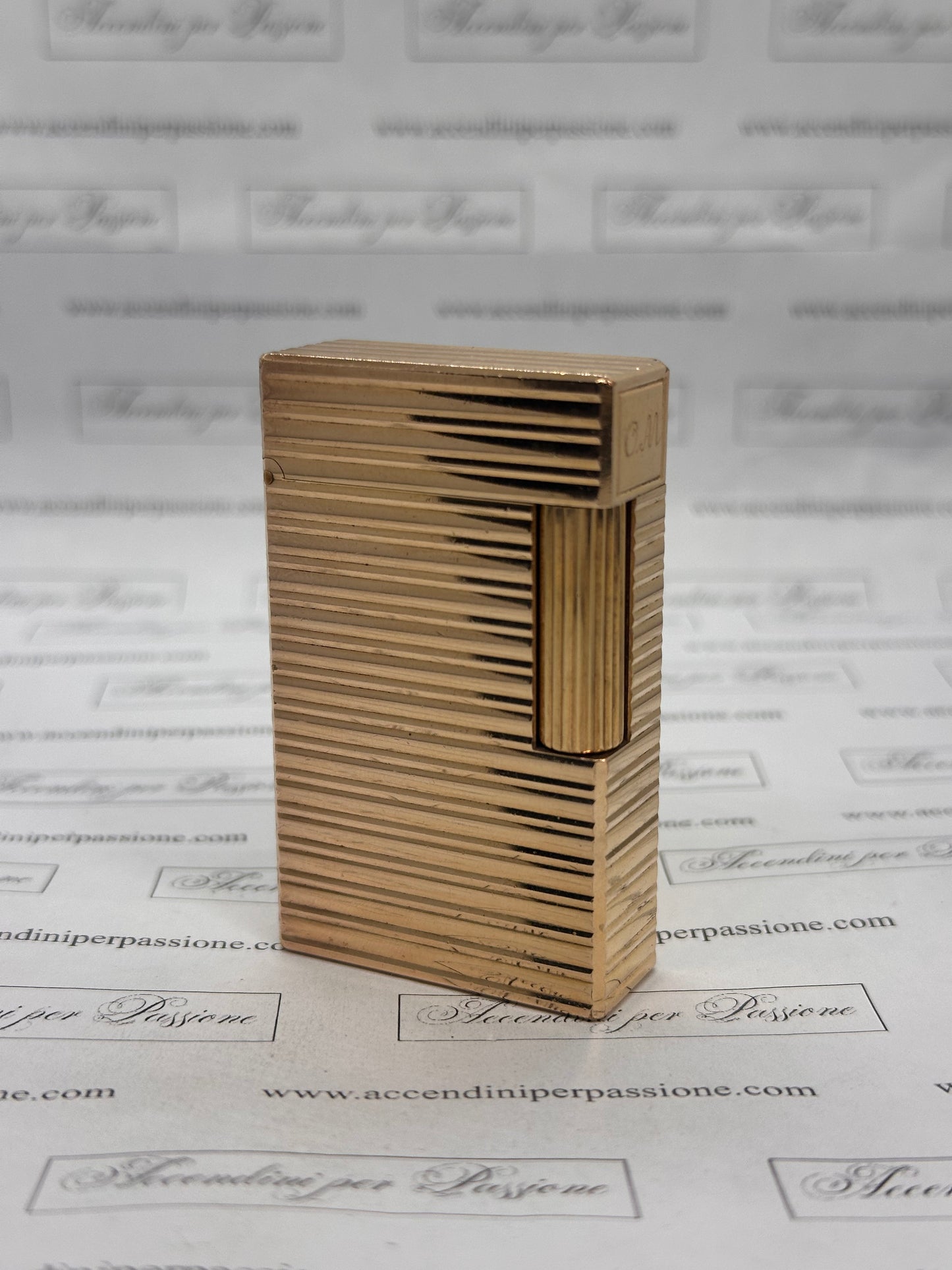 S.T. Dupont Linea 1 – Placcato Oro "Lines"