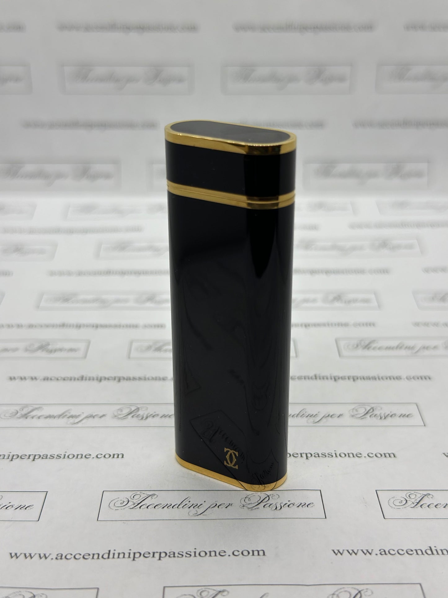 Cartier Les Must Ovale - Placcato Oro & Lacca di Cina Nera