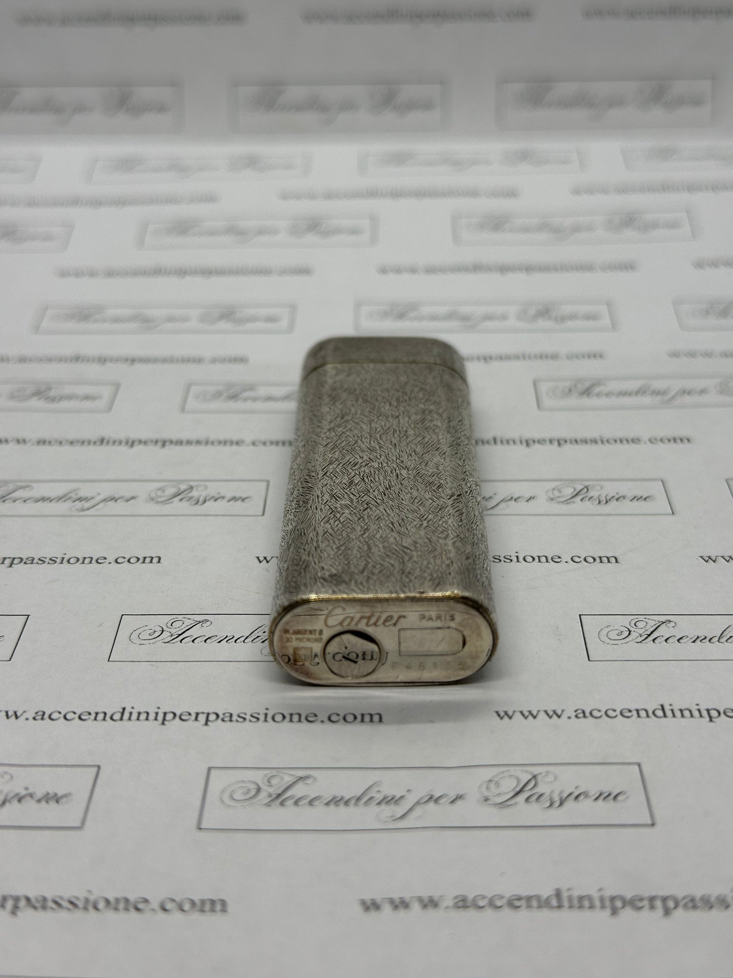 Cartier Les Must Ovale - Placcato Argento "Cortex"