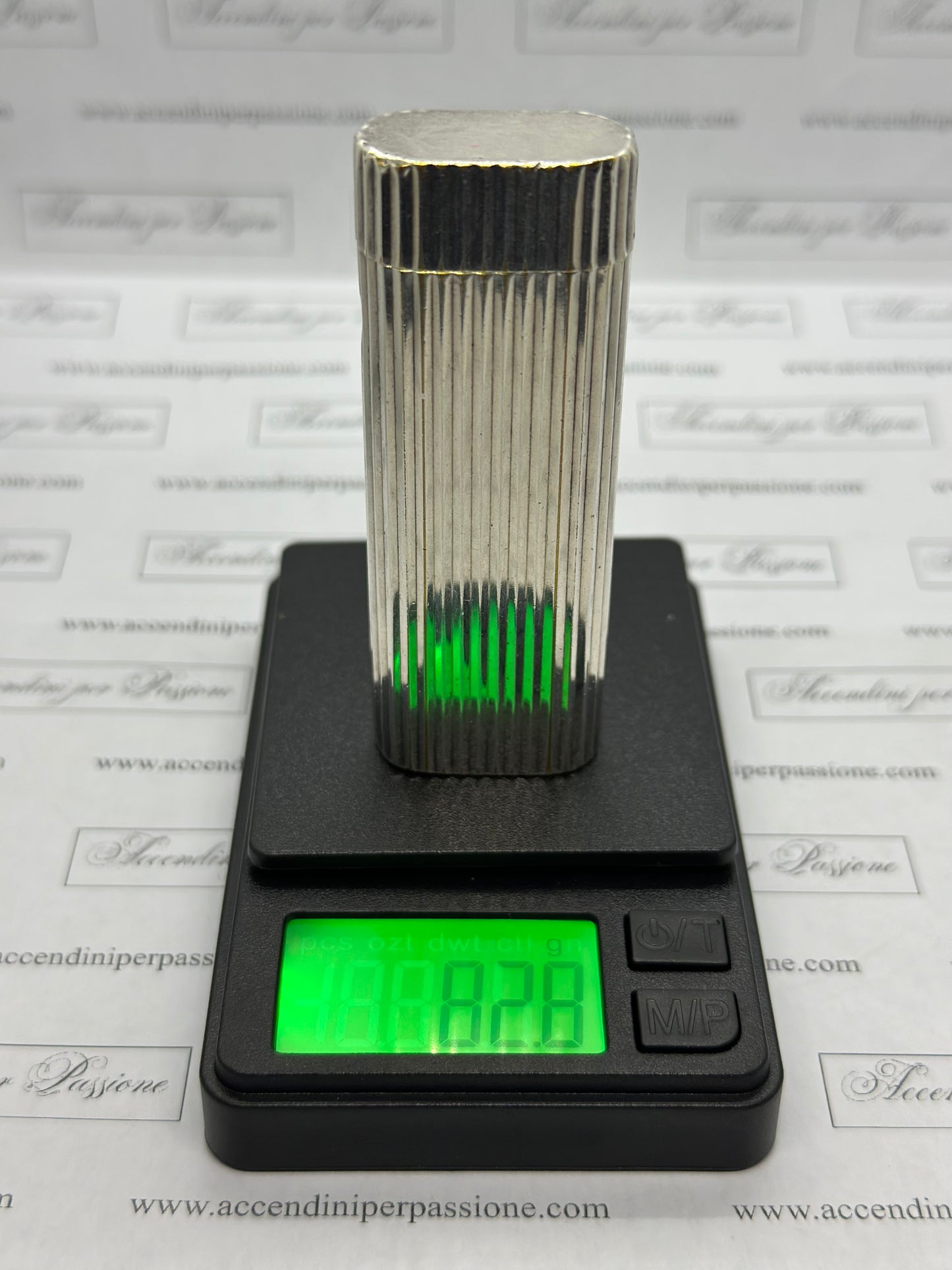 Cartier Les Must Ovale - Placcato Argento "Vertical Lines"