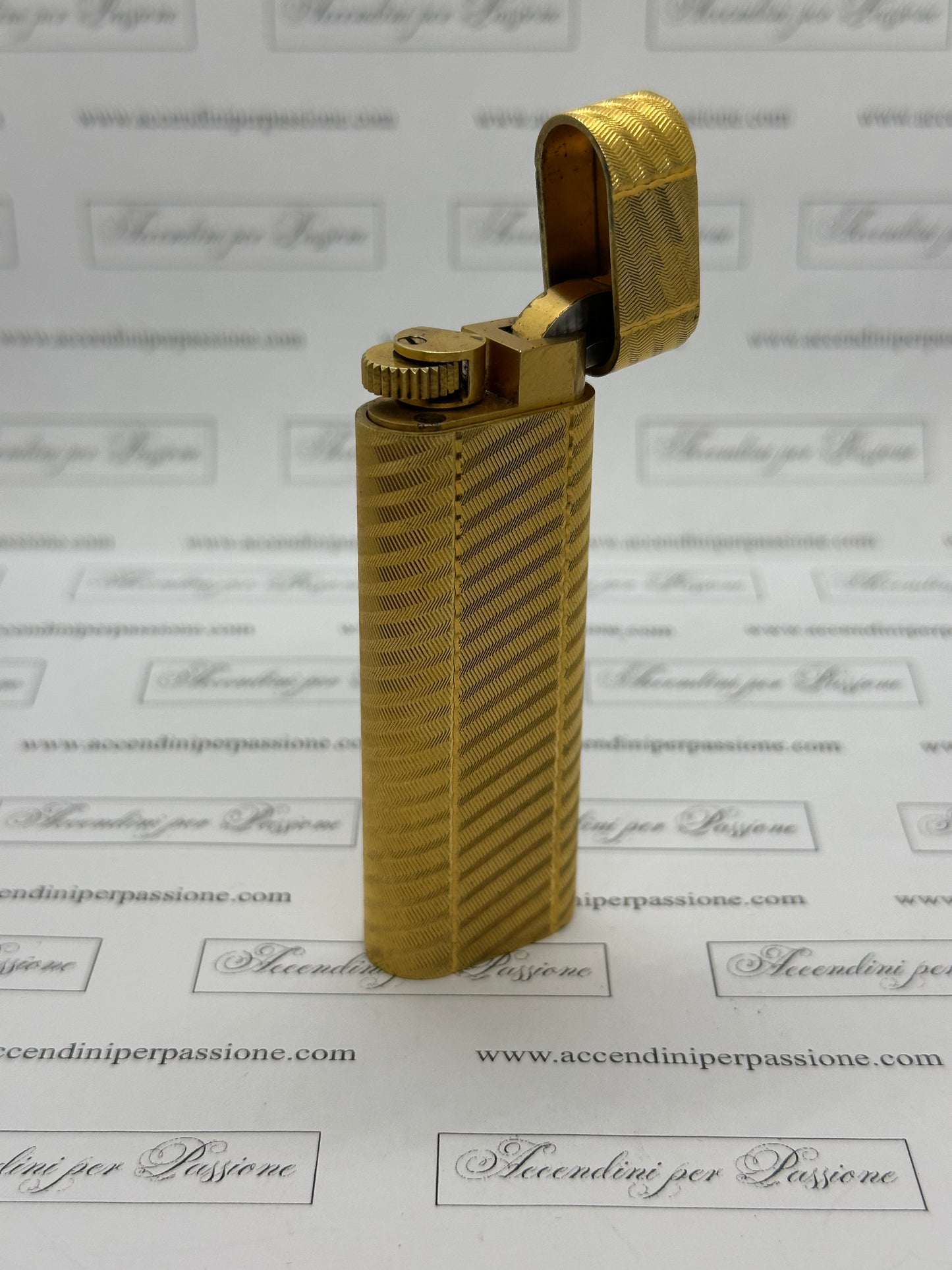 Cartier Les Must Ovale - Placcato Oro "Stripes"