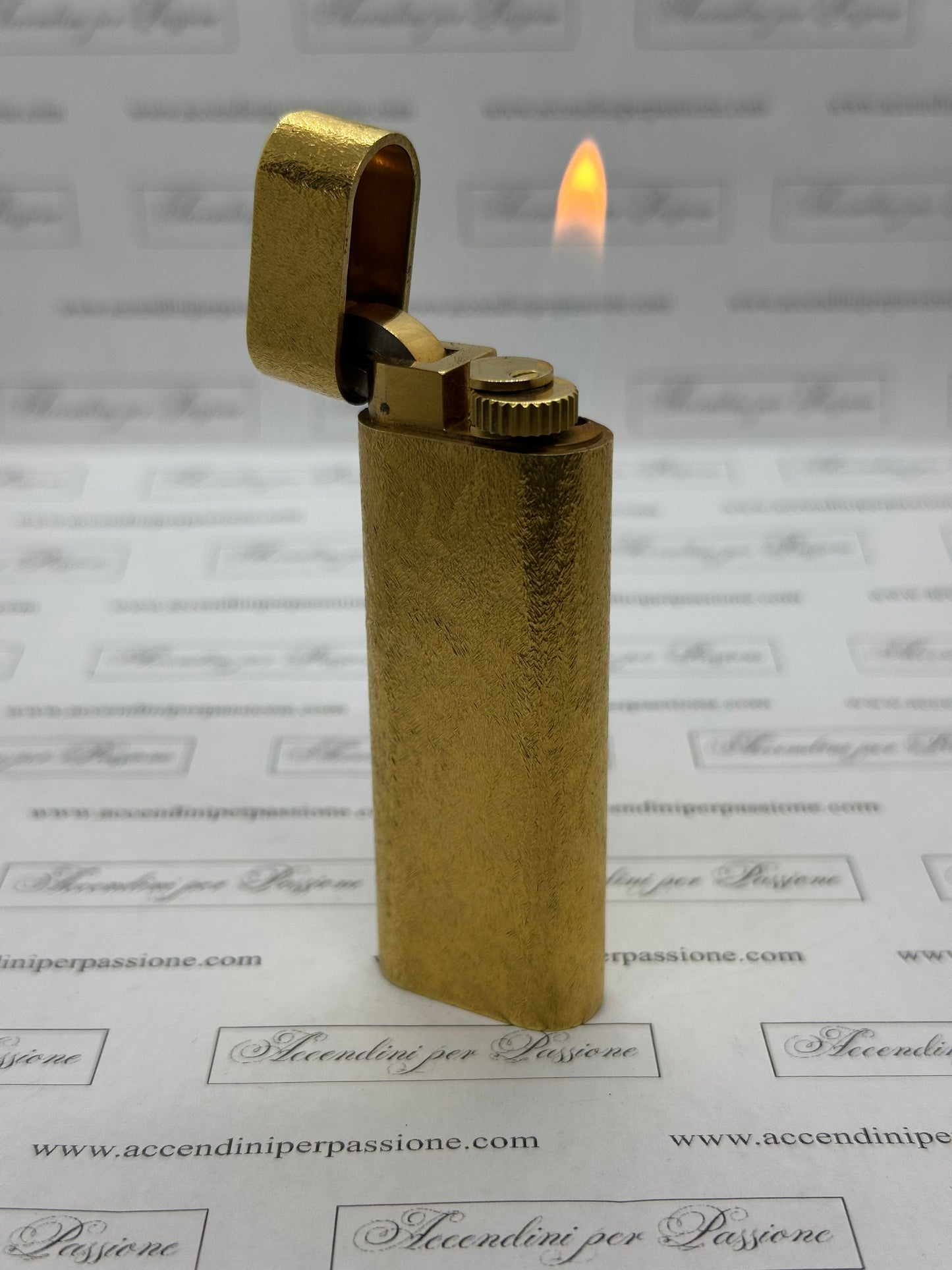 Cartier Les Must Ovale - Placcato Oro "Cortex"