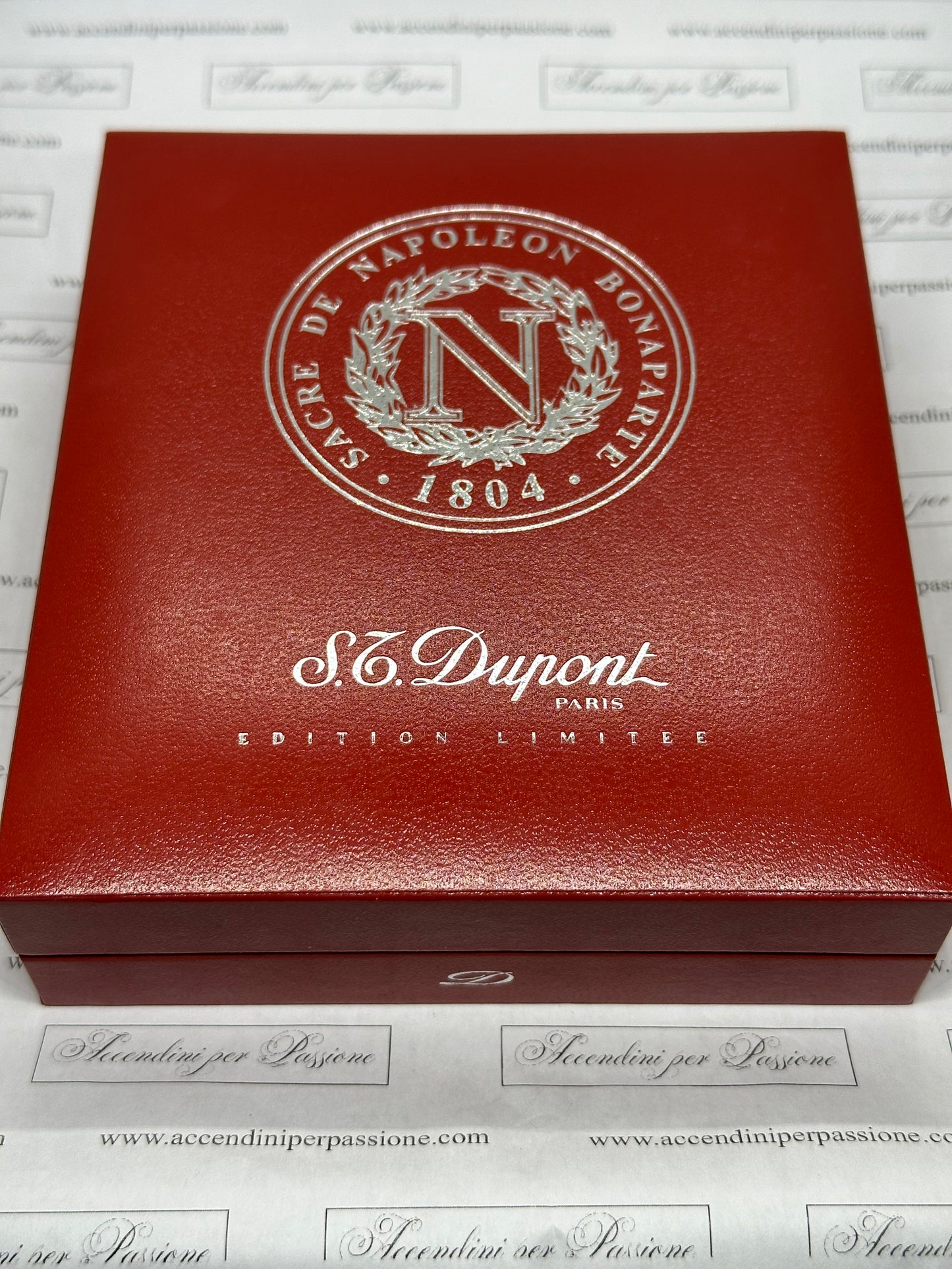 S.T. Dupont Linea 2 - "Napoleon" Limited Ed.