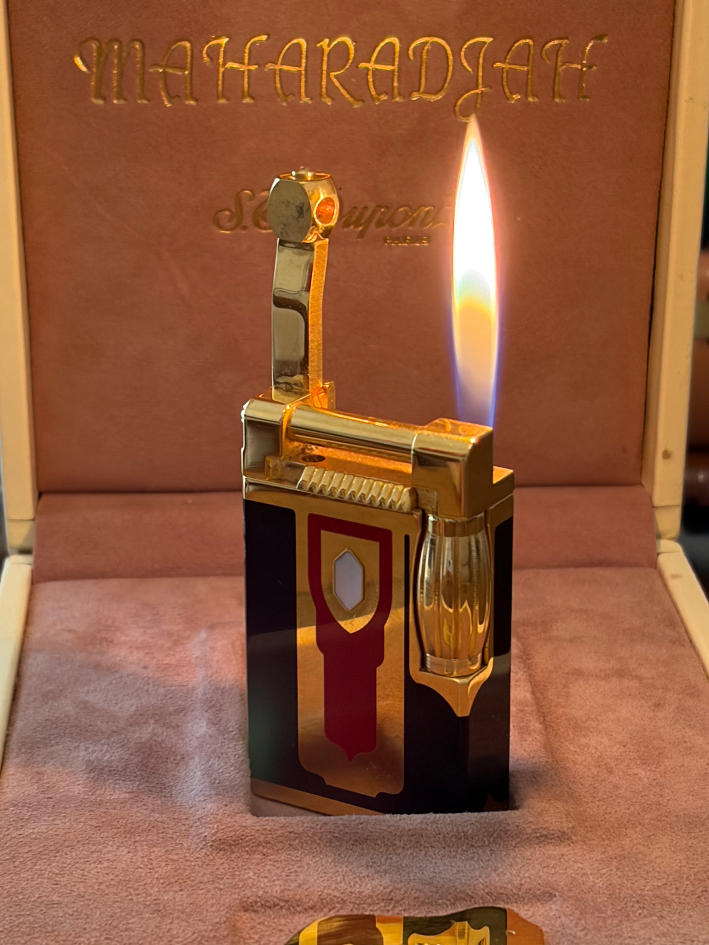 S.T. Dupont Linea 1 - "Maharadjah" Limited Ed. [0183/2000]