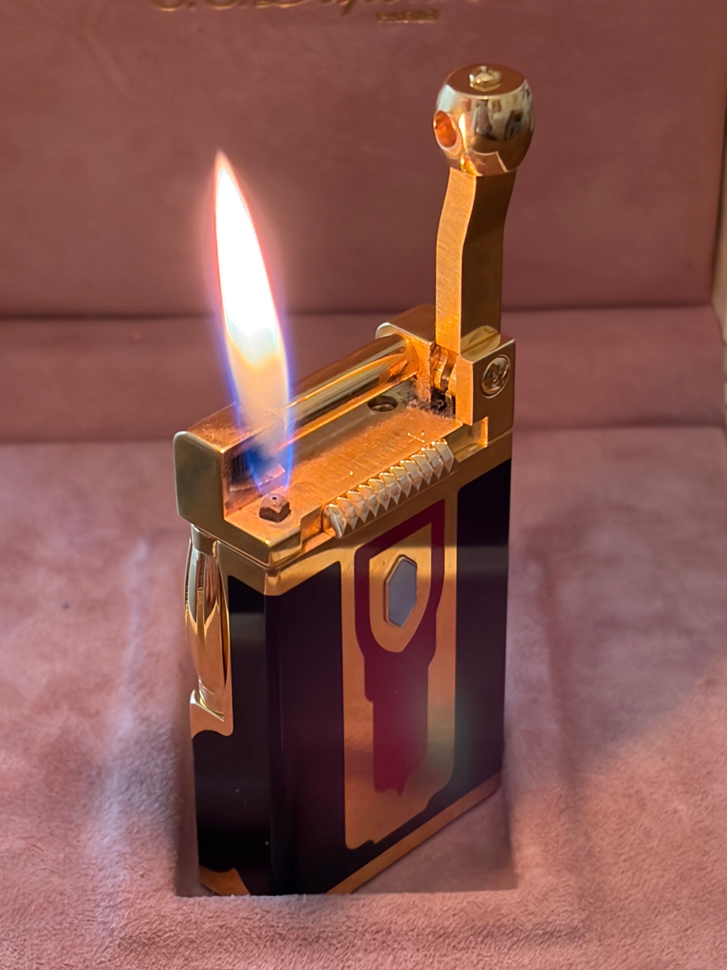 S.T. Dupont Linea 1 - "Maharadjah" Limited Ed. [0183/2000]