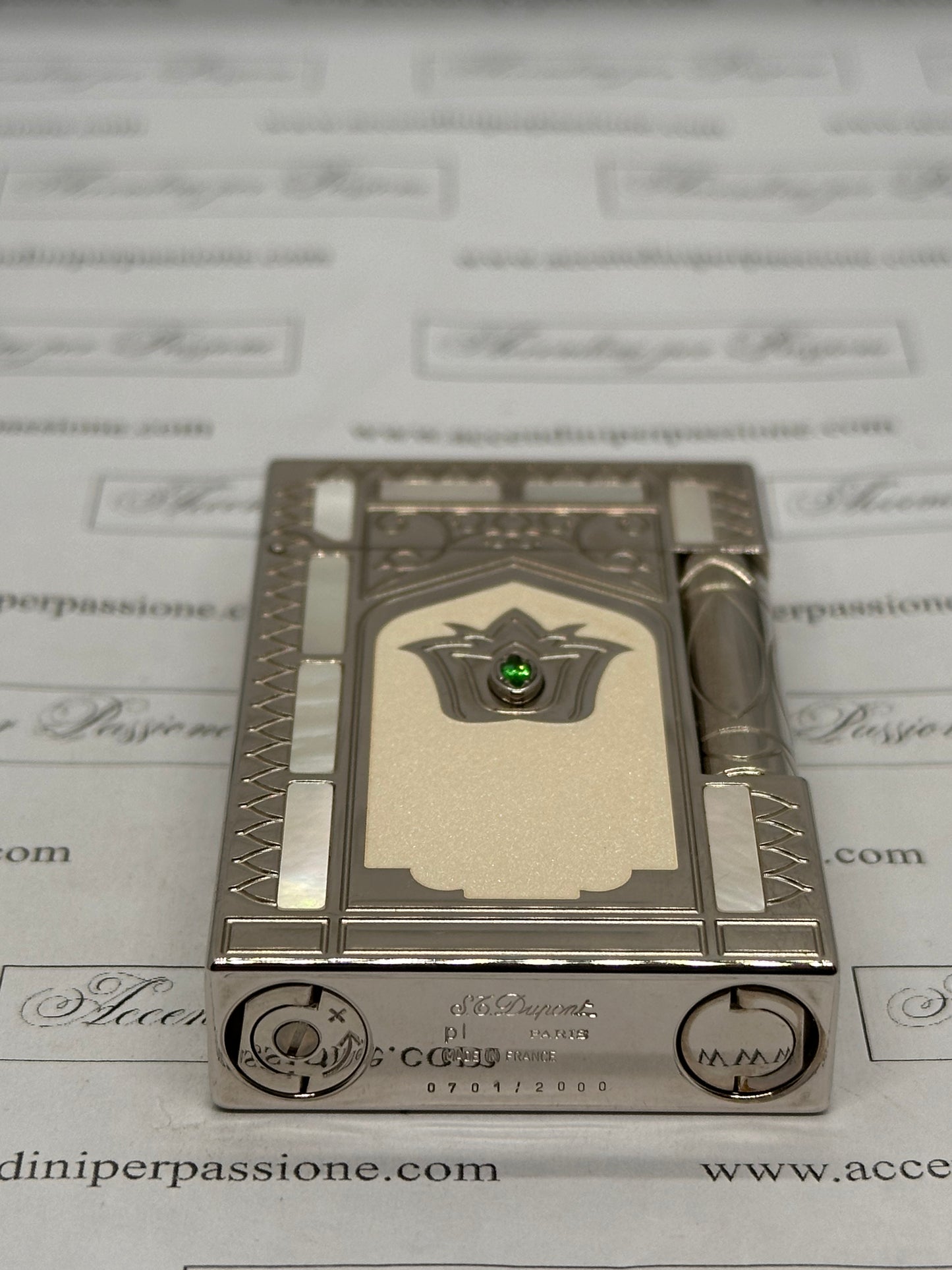 S.T. Dupont Linea 2 - "Taj Mahal" Limited Ed.