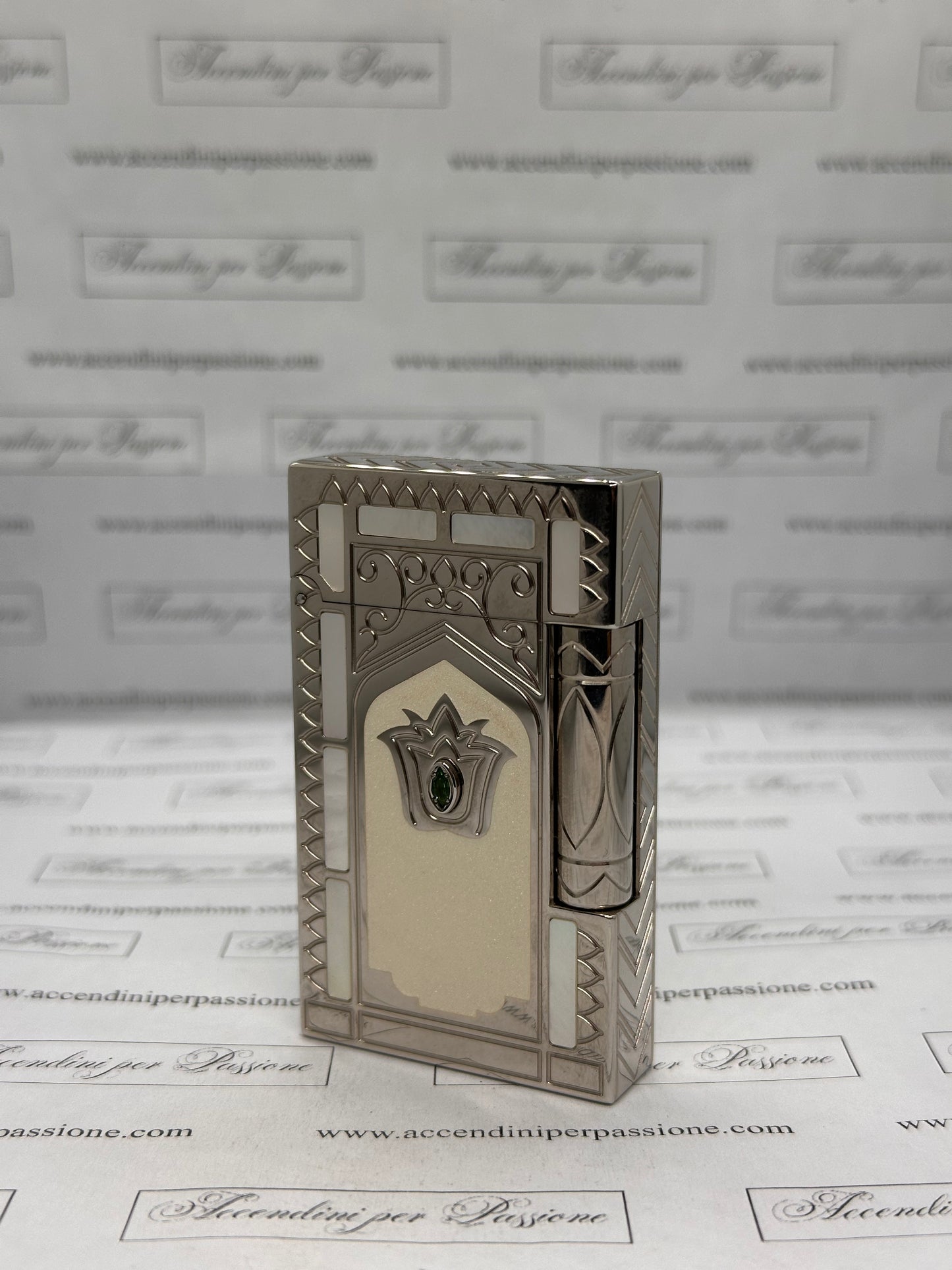 S.T. Dupont Linea 2 - "Taj Mahal" Limited Ed.