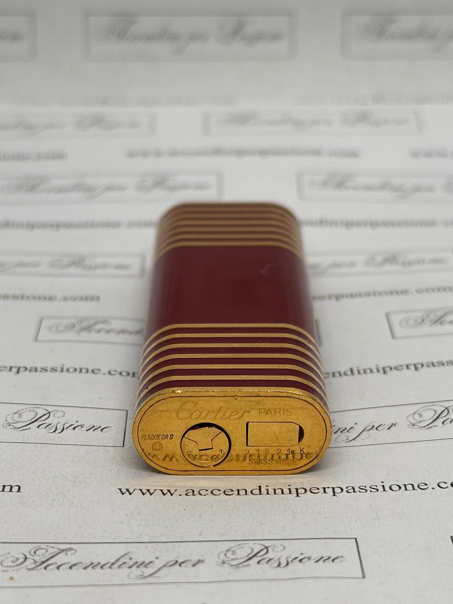 Cartier Les Must Ovale - Placcato Oro & Lacca di Cina Rossa "Rings"