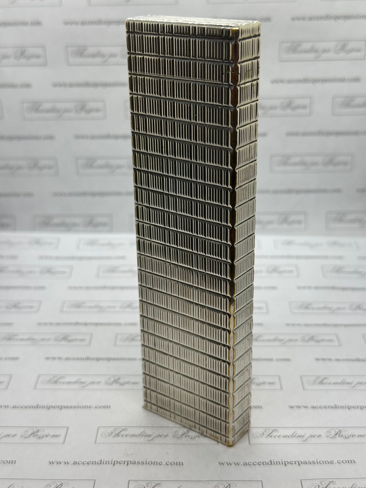 S.T. Dupont Linea 1 da Tavolo – Placcato Argento