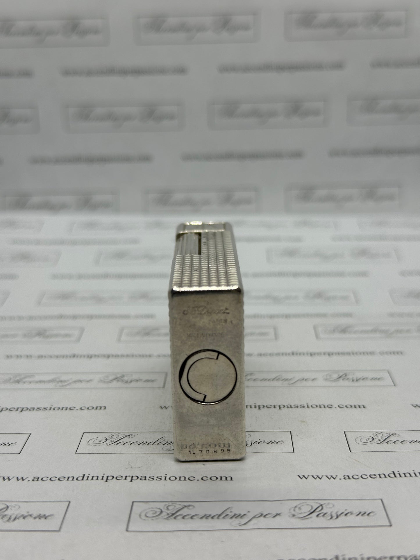 S.T. Dupont Linea 1 – Placcato Argento "Testa di Diamante"