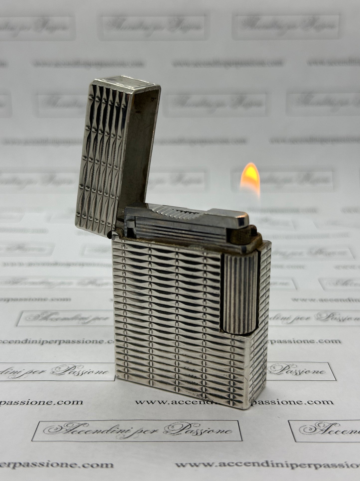 S.T. Dupont Linea 1 small – Placcato Argento "Veneziano"