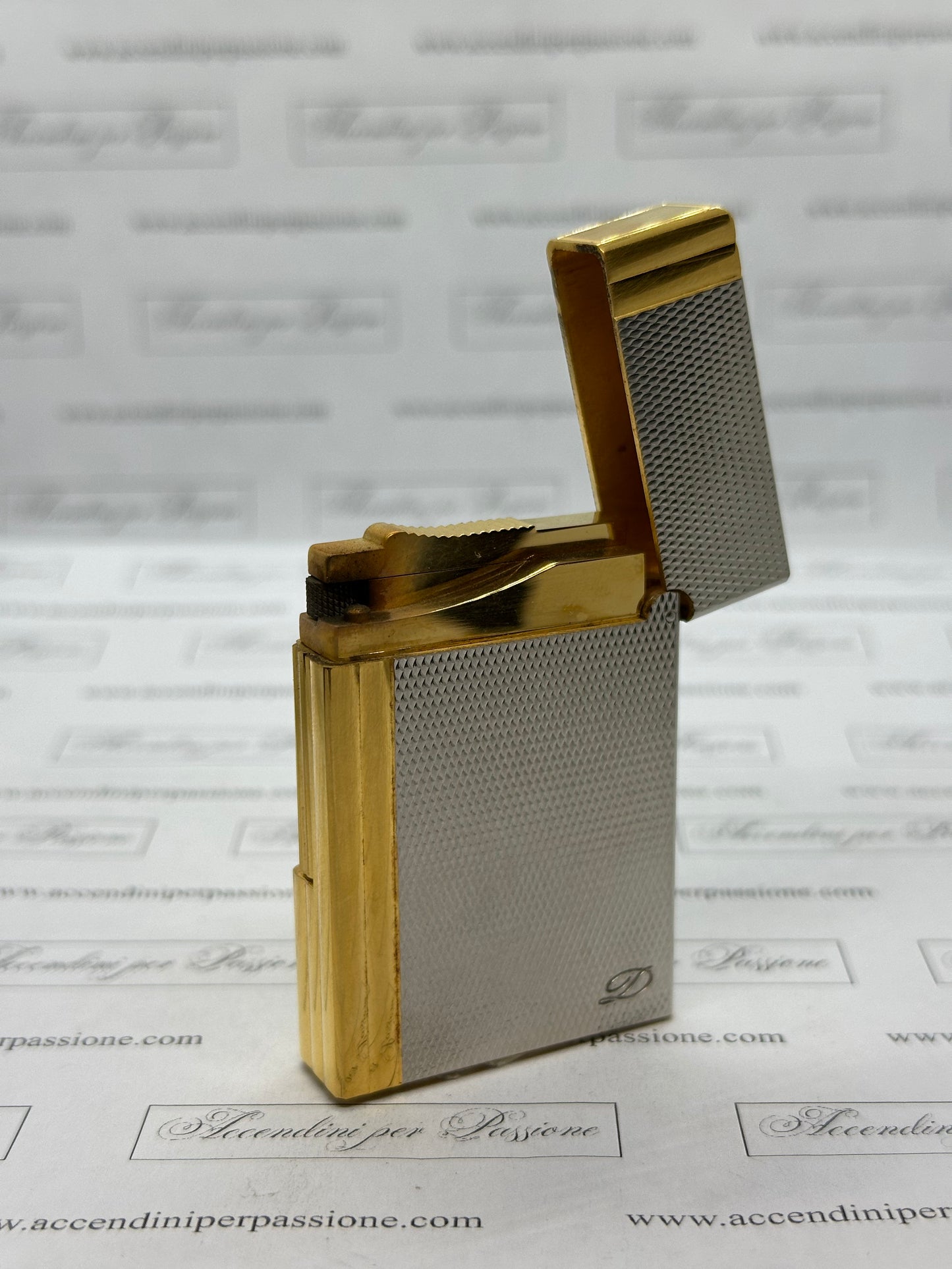 S.T. Dupont Linea 2 – Placcato Oro & Argento