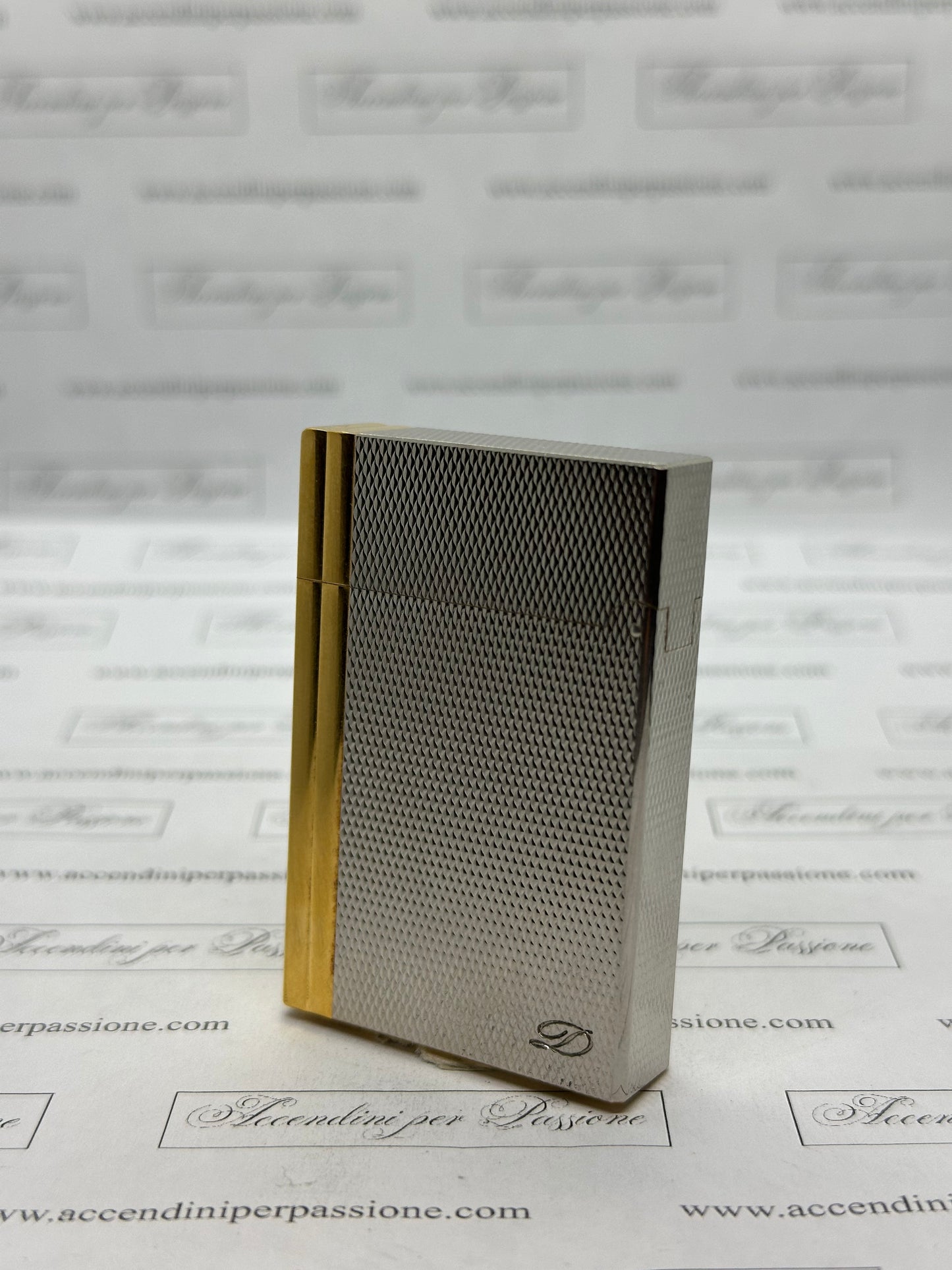 S.T. Dupont Linea 2 – Placcato Oro & Argento